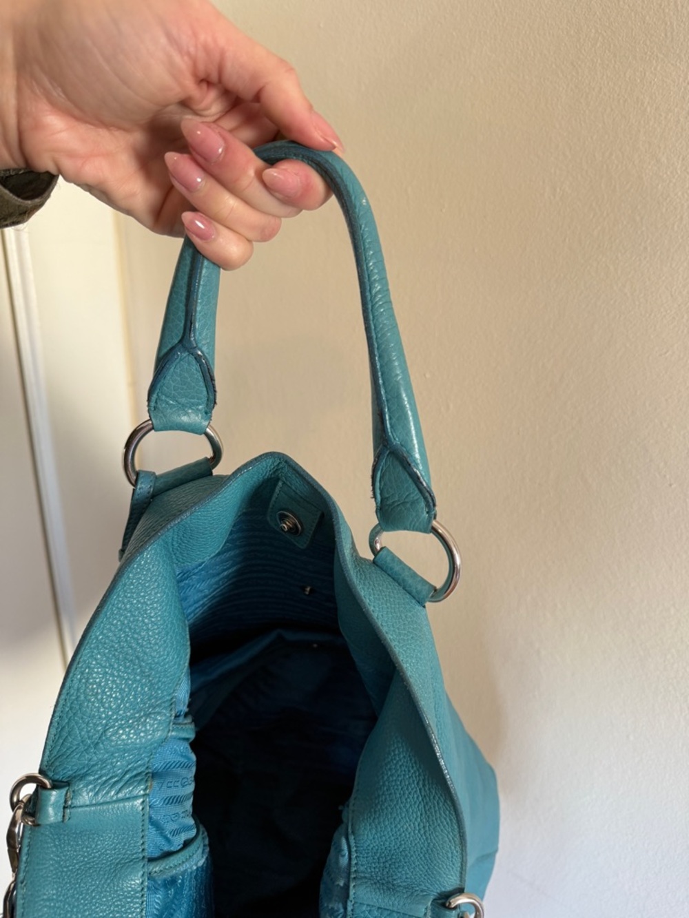 Prada Vitello Daino Open Shopper Tote Bag - Picture 8 of 16